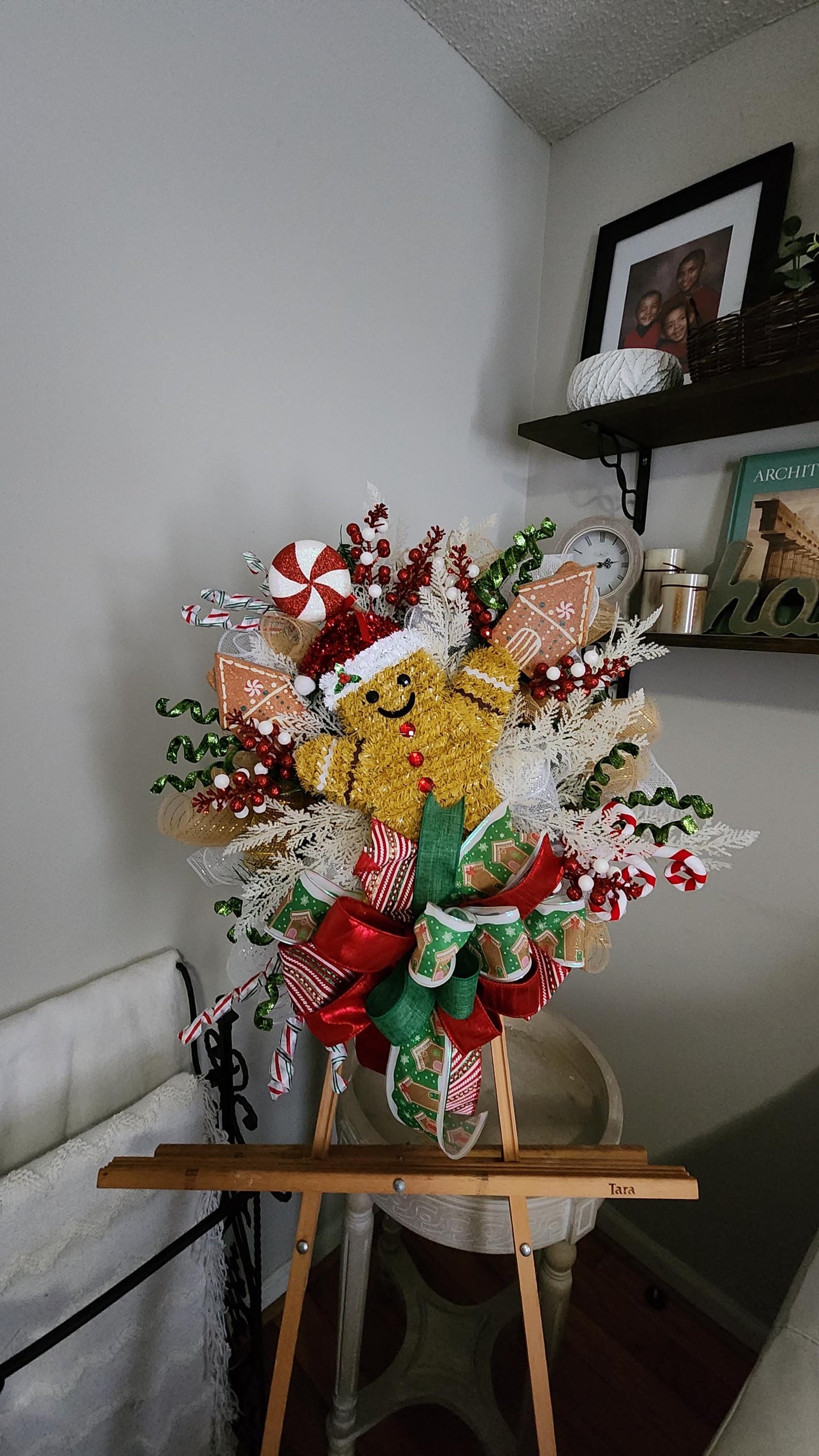 Gingerbread Christmas Wreath, Whimsical Holiday Front Door Decor, Candy Cane Gingerbread House Christmas Wreath